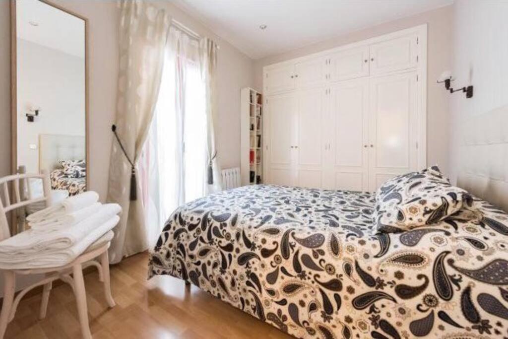 Luminoso Apartamento En Lavapies-Tirso De Molina Madrid Extérieur photo